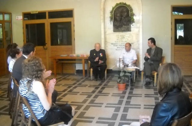 36 ученици в конкурс в рими