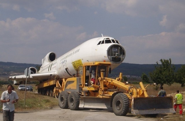 Потапят самолета на Тодор Живков