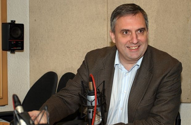 Калфин пита ЕК за газовите връзки с Гърция и Румъния