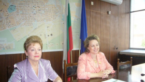 Местната администрация с наймалко служители