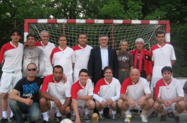 Околчица ( Моравица ) - най-добрият селски тим