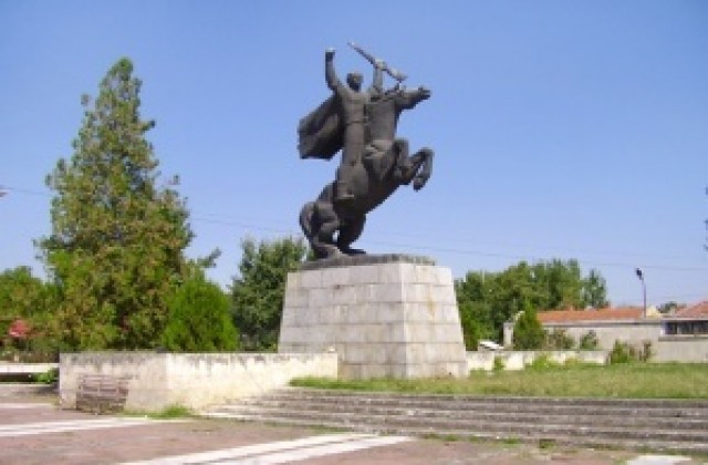 Пепа Владимирова отива в с. Борован