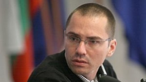 Възстановяват паметна плоча за Левски в Св Петка Самарджийска