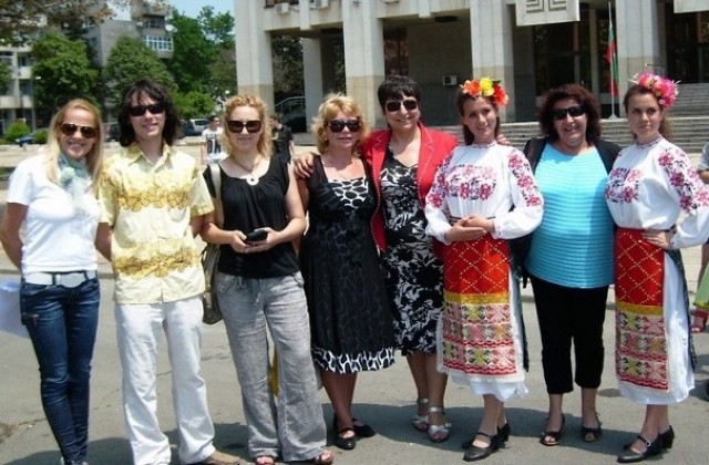 Искат да живеят, работят и остареят в България