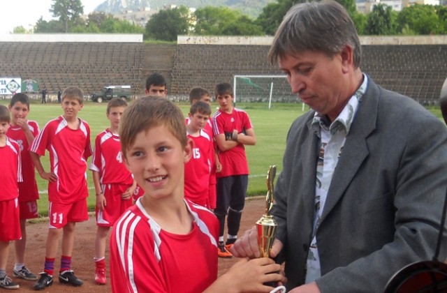 Талантите от ДЮШ на Ботев (Враца)