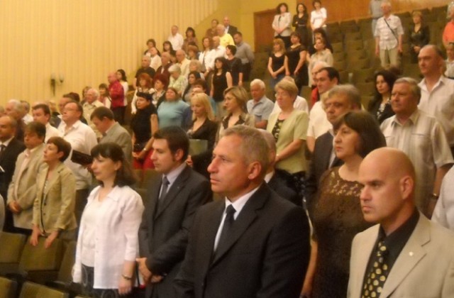 Шестима са Почетните граждани на Враца за 2011 г.