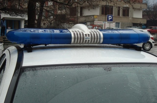 13-годишни момичета пребиха връстнички заради откраднато гадже