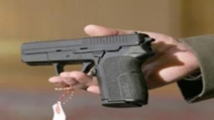 Дядо простреля крадец