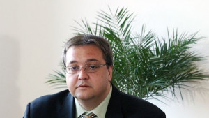Освободиха замминистъра на социалната политика Красимир Попов