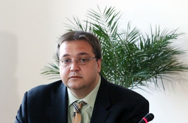 Освободиха зам.-министъра на социалната политика Красимир Попов