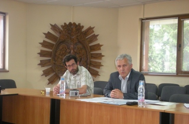 Трявна е единственият български град-член на сдружение „Дузлаж”