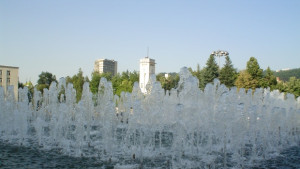 Слънчево и топло