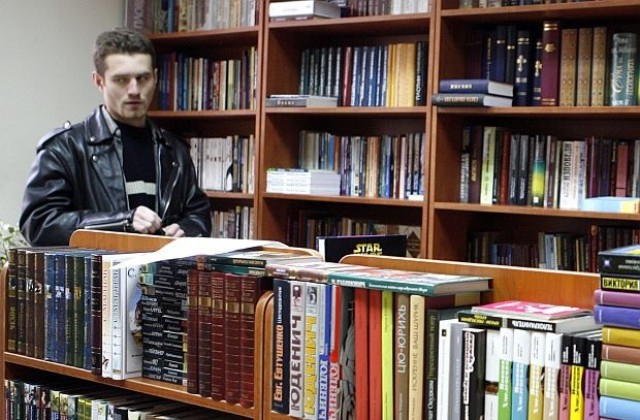 Европейците харчат милиарди за сенчесто образование