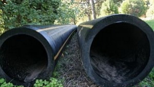 Спират незаконен водопровод в Орландовци