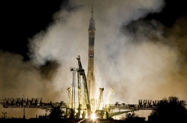 Сoюз докара до МКС нов екипаж