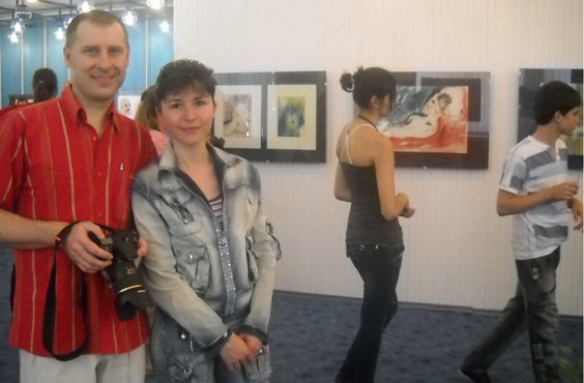 Украинец подреди изложба във Враца