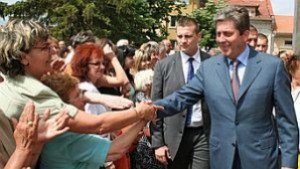 Първанов на храмов празник край родното си село Косача