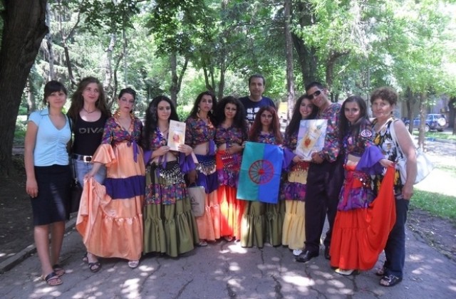 Деца от Бохот са победители в ромски фестивал