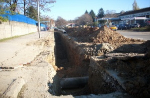 Спират водата в района на ЖП гара В. Търново