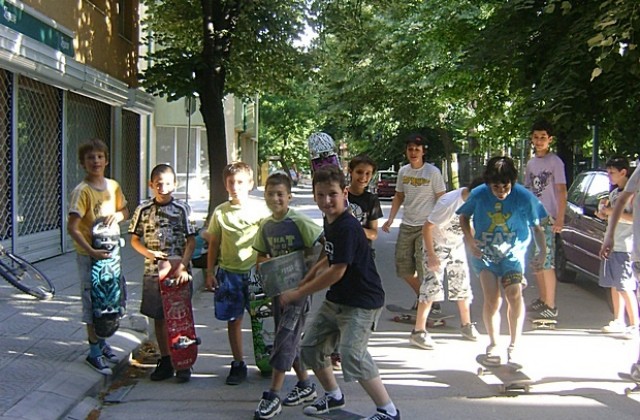Детски протест за изграждане на скейт парк