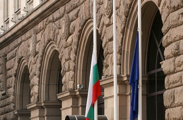 Ден на траур за жертвите на тежката катастрофа на магистрала Тракия