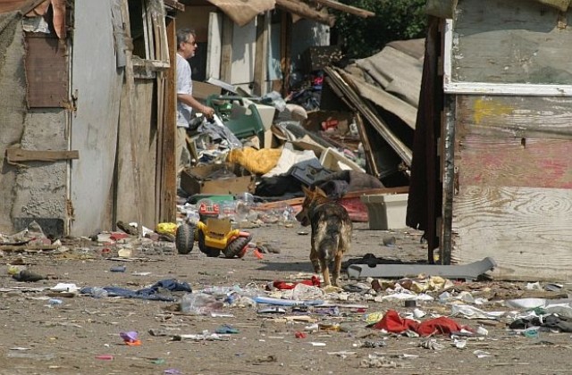 Премахват ромското гето в район Възраждане до две седмици