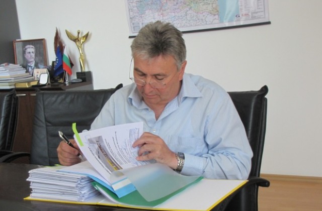 Процедурите за нов терминал на летище Варна на финаналната права