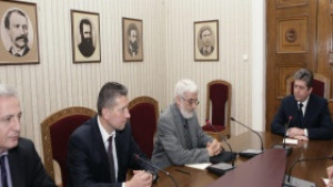 Регистър на дарителите на партии ще започне да действа преди