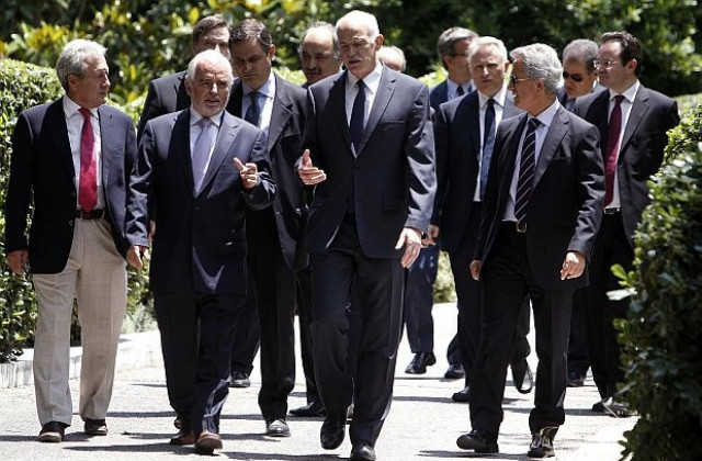 Новите гръцки министри положиха клетва