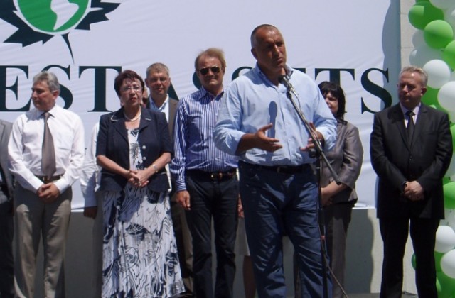 Премиерът за депутатите на БСП: Всичките са провалени министри и номенклатура