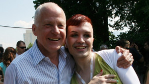 Гей парадът в София малко участници много полиция