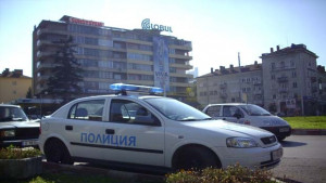 Таксиджии предотвратиха кражбата на два автомобила