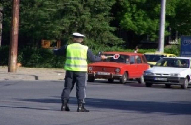 Зaловиха осем пияни шофьори