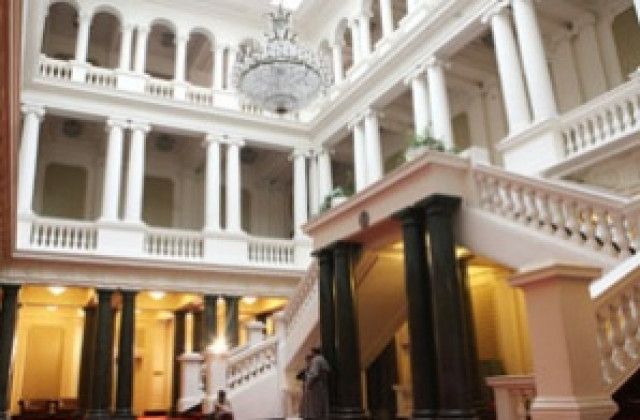 Без депутати в приемната по жалбите на парламента!