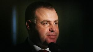 Търговци мамят с размера и печата на яйцата