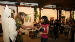 Участниците в Сбъдната приказка откриват изложба на Боженци