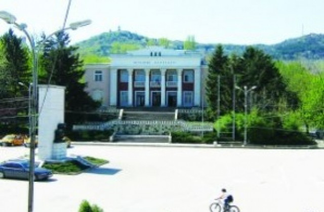 Общинските съветници в Лясковец заседават