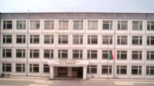 Връчват дипломите на зрелостниците от ПГ по МТЕ МВЛомоносов