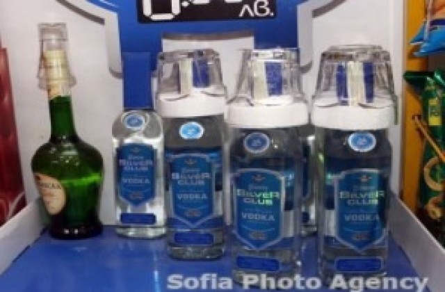 Разбиха склад за фалшив алкохол в Павликени