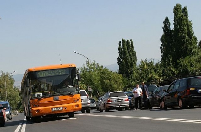 КАТ погна шофьорите от градския транспорт