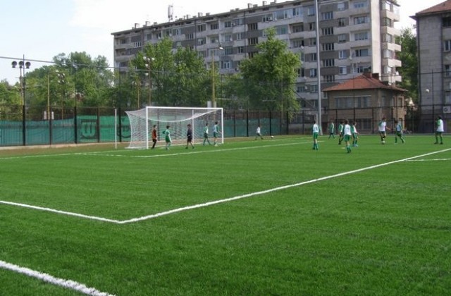 Турнир по футбол за юноши-аматьори в Габрово