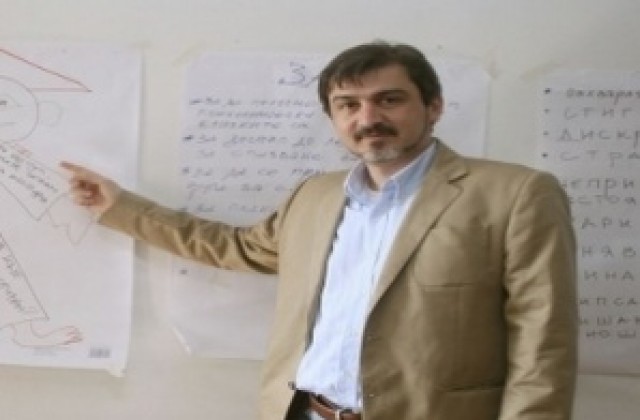Д-р Димитров: Необходими са ресоциализиращи програми и толерантност към наркозависимите
