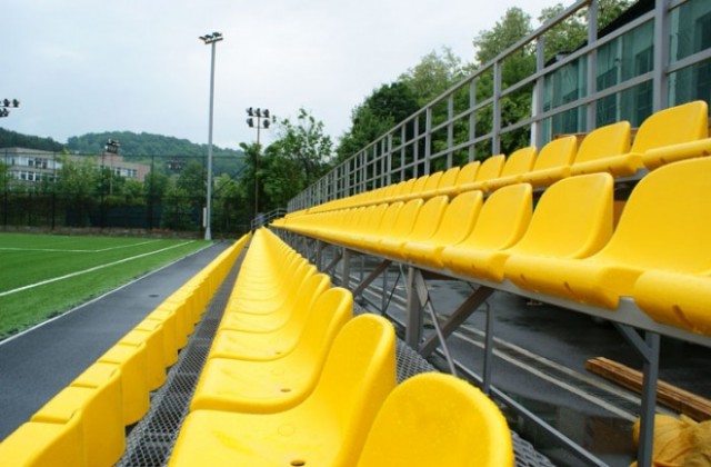 Първите срещи от футболния турнир за юноши ще се изиграят днес