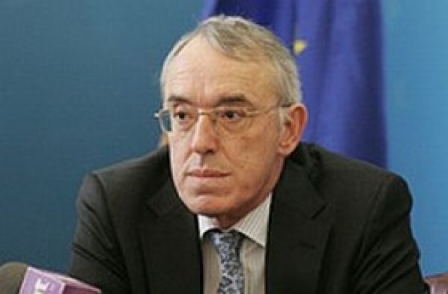Минималната работна заплата е отживелица според шефа на КРИБ