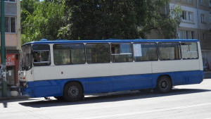 Провериха 125 автобуса