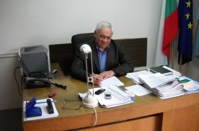 Непълнолетни без разрешителни за работа са заловили габровските инспектори