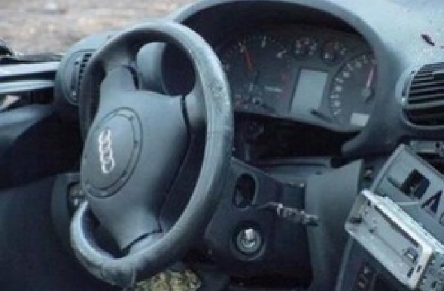 Две момчета и момиче от Нова Загора пострадаха при катастрофа