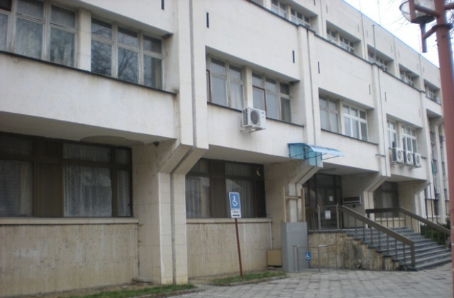 Хванаха непълнолетна крадла