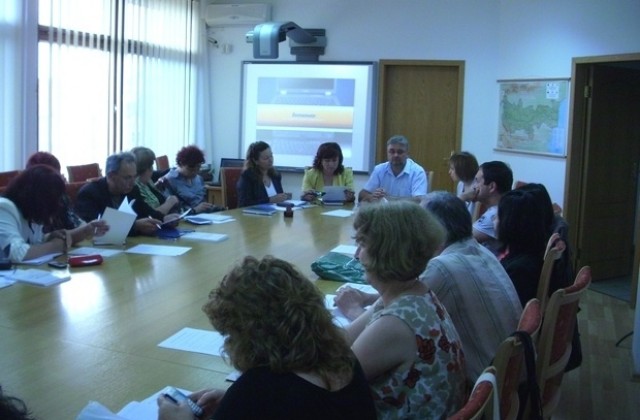 Започна подготовката на техническите екипи за избори 2011