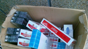 Митничари разкриха схема за разпространение на контрабандни цигари